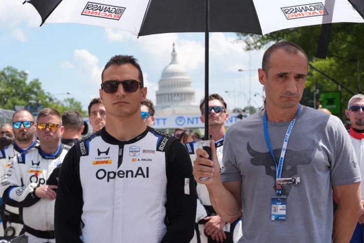 Palou wins his record-tying 4th consecutive IndyCar season championship